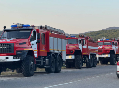 В Новороссийске горит перевалочный комплекс: атака БПЛА и неспокойная ночь