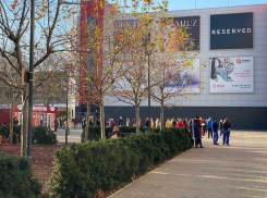 Была ли бомба: новороссийцев эвакуировали из «Красной площади»