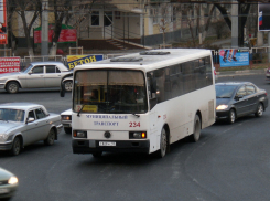 На Радоницу специальные автобусы пойдут до кладбища «Кабахаха» в Новороссийске 