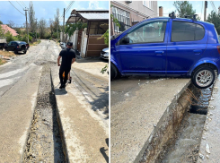 Новороссийцев вынуждают закапывать траншеи и перепрыгивать ямы 