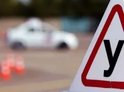 Сесть за руль - роскошь: на Кубани резко подорожали курсы вождения