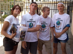 Каникулы на море закончились для пятерых юных побирушек-«волонтеров», благодаря жителям и полиции Новороссийска