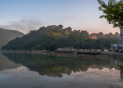 Поселок Абрау-Дюрсо возглавил топ-10 самых дорогих направлений для отдыха в июле