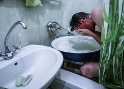 Новороссийцев приучают жить без горячей воды 