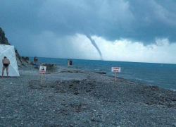 Не дошел до Новороссийска смерч из Геленджика