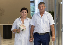 «Мы влюблены, как школьники»: романтическая история в конкурсе от «Блокнота»