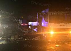  Ночное ДТП под Новороссийском превратило два автомобиля в груду металла