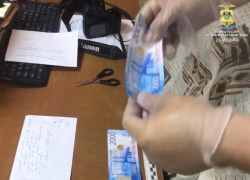 На Центральном рынке Новороссийска распространяли фальшивые деньги