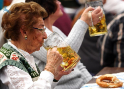 200 литров пенного цинично отобрали у жительницы Новороссийска