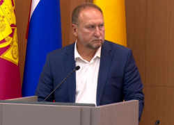 «Черную метку» ответственности за сферу ЖКХ глава Новороссийска возложил на Романа Голенко