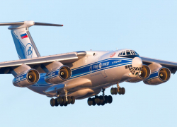 Рейс Москва-Братислава: новороссиец заметил, как через закрытое воздушное пространство летают самолёты
