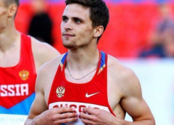 Неудержимый новороссиец мчится к победе 