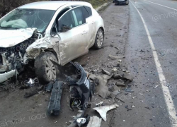 Пешеход под колесами, фура под откосом, лобовое у Верхнебаканского: последние гадости уходящего года в Новороссийске