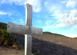 Пожар в Дюрсо чудом обошёл поклонный крест: никто не знает, откуда он взялся 