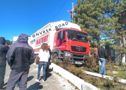 За полдня фуры «Магнит» стали героями двух ДТП в Новороссийске