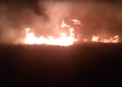 Больше часа специалисты тушили пожар в Новороссийске