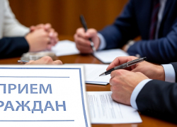 Очередь живая: сегодня заместители мэра Новороссийска проведут личный приём