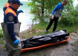 В Абрау-Дюрсо из озера достали труп