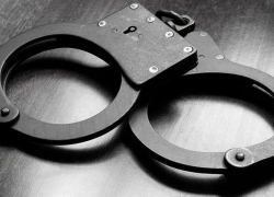 В Новороссийске мужчина проглотил цепочку, чтобы избежать наказания