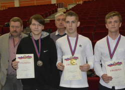 Трое новороссийцев стали Чемпионами края по шахматам