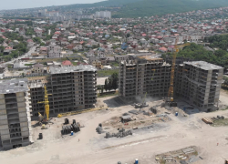 В Новороссийске на стройке насмерть разбился рабочий