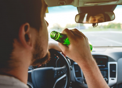 Накуролесил: новороссийцу грозит срок за порчу имущества и кражу в магазине