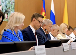 «Возглавить в «ручном режиме»: глава Новороссийска потребовал проконтролировать движение большегрузов в курортный сезон