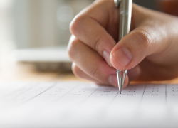 Почти четверть выпускников 2024 года решили пересдавать ЕГЭ, — пользуются ли новороссийцы новой возможностью