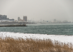 Крещенские морозы и ветер в Новороссийске: погода у Чёрного моря не радует 