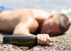 За нетрезвыми лицами на пляжах Новороссийска будут следить