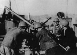 Новороссийск 75 лет назад: первая батарея глазами участника боев
