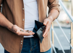 В 2025 году новороссийцам пообещали увеличить МРОТ 