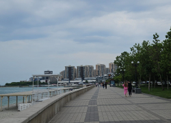 Погода в Новороссийске: скоро лето, а на улице ни тепло, ни холодно 