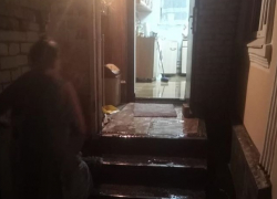 Тревожный звонок: затопило дом пенсионерки в Новороссийске 