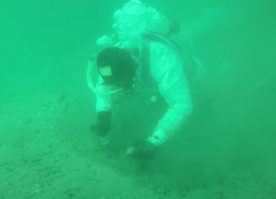 На дне Черного моря в Анапе - мазут: курортный сезон не за горами 