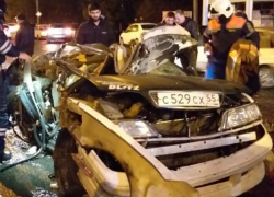 Фура всмятку раздавила легковушку в Новороссийске. Есть пострадавший