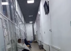 «Не очередь, а издевательство!»: новороссиец вышел из себя в фойе НЭСКа