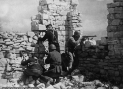 Новороссийск 75 лет назад: враг решил отбить потерянные позиции
