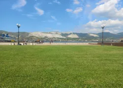 Погода в Новороссийске: медленно, но пекло уходит 