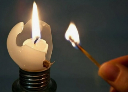 Электричество "кончилось": сотни новороссийцев вновь сидят без света