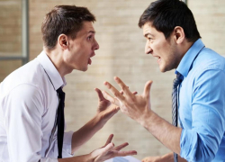 Ссора, нож и пробитые шины: как закончилась ссора двух новороссийцев 