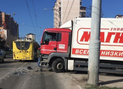 Магнитовская фура проверила на прочность муниципальный транспорт