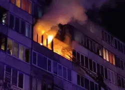 В Новороссийске из-за крупного пожара эвакуировали несколько десятков человек