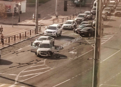 Пять автомобилей не поделили дорогу в Новороссийске