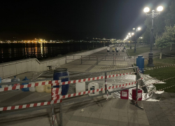 Пример заброшенности? На Мысе Любви не заканчивается ремонт в Новороссийске 