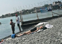 На пляже Алексино нашли труп пожилой женщины 