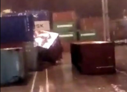 "Лёгкий ветерок" раскидал контейнеры в новороссийском порту