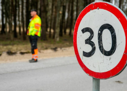 Новороссийцам-автолюбителям: скорость движения по городу предложили снизить до 30 км/ч