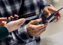 Теперь новороссийцам придется отдать «кругленькую» сумму за китайские смартфоны