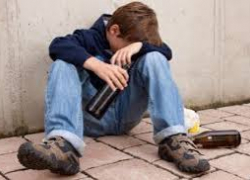 Шестиклассник из Новороссийска напился и впал в кому прямо на улице